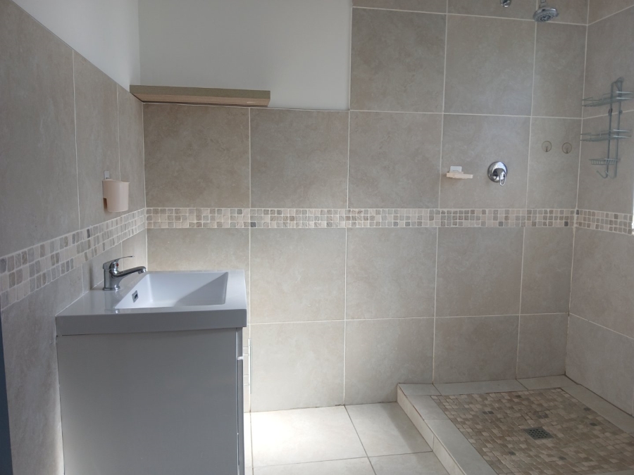 To Let  Bedroom Property for Rent in Ravensmead Western Cape